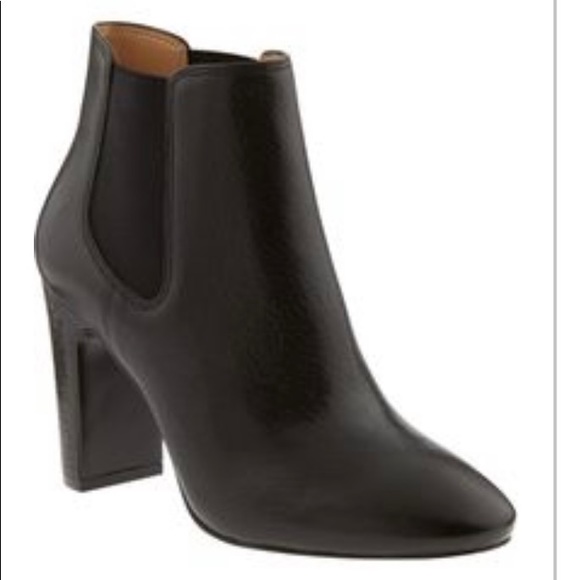 Banana Republic Shoes - Banana Republic Belinda Black Chelsea Boots